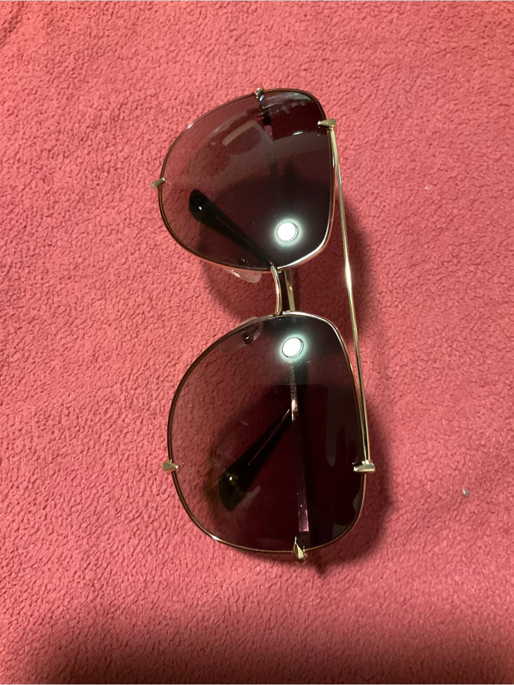 Women’s or Men’s gradient gold trim pilot style sunglasses UV protection